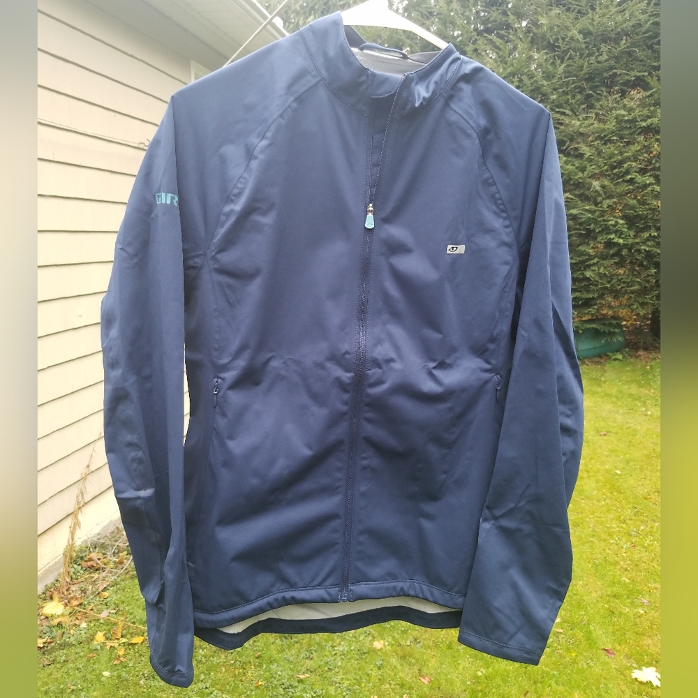 NWT Giro navy blue rain jacket